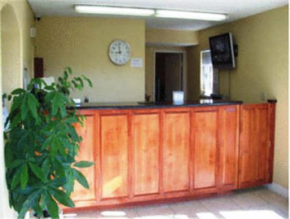 Days Inn By Wyndham Turlock Kültér fotó